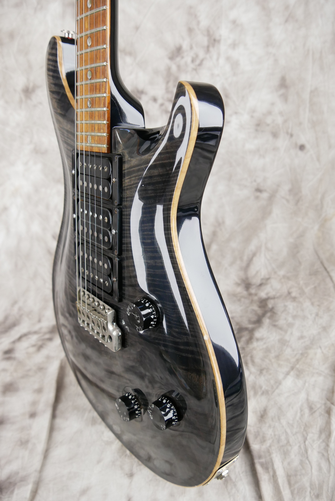 PRS_Custom_24_USA grey_black_1990-006.JPG